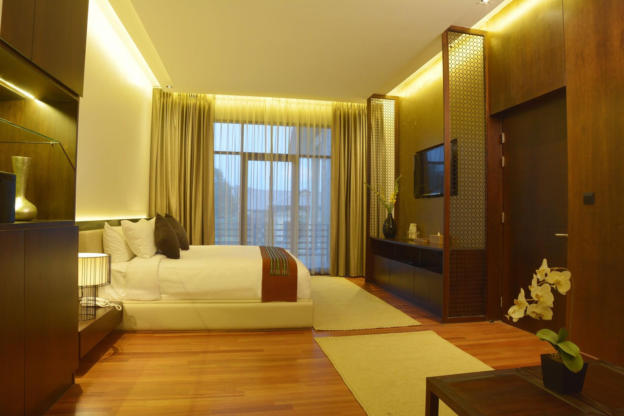 Emerald Palace Hotel Naypyidaw Ngoại thất bức ảnh